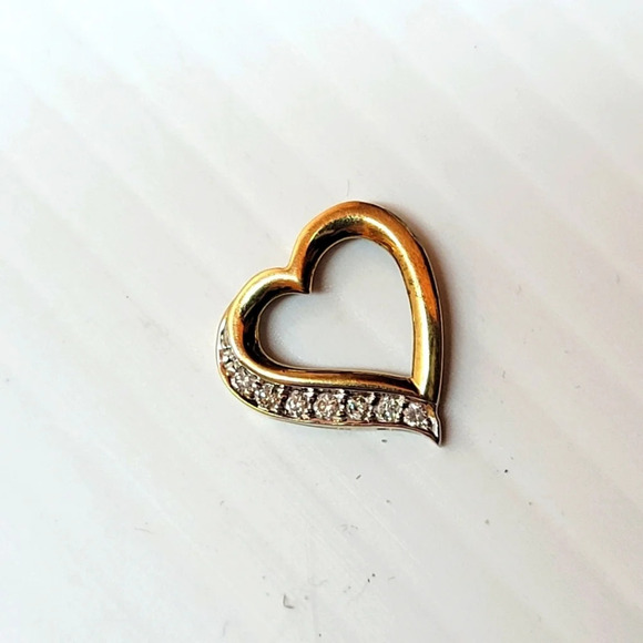 10k yellow gold pave set  diamond heart pendant charm - Picture 6 of 9
